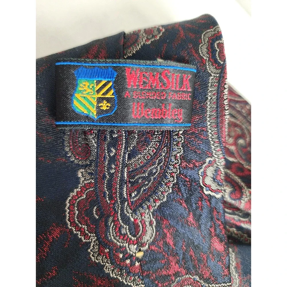 Wembley WemSilk Mens Paisley Tie Navy Blue Burgundy Red Silver Jacquard Necktie